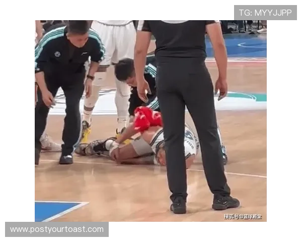 广东赛前突发变故 杜锋缺席胡明轩休息